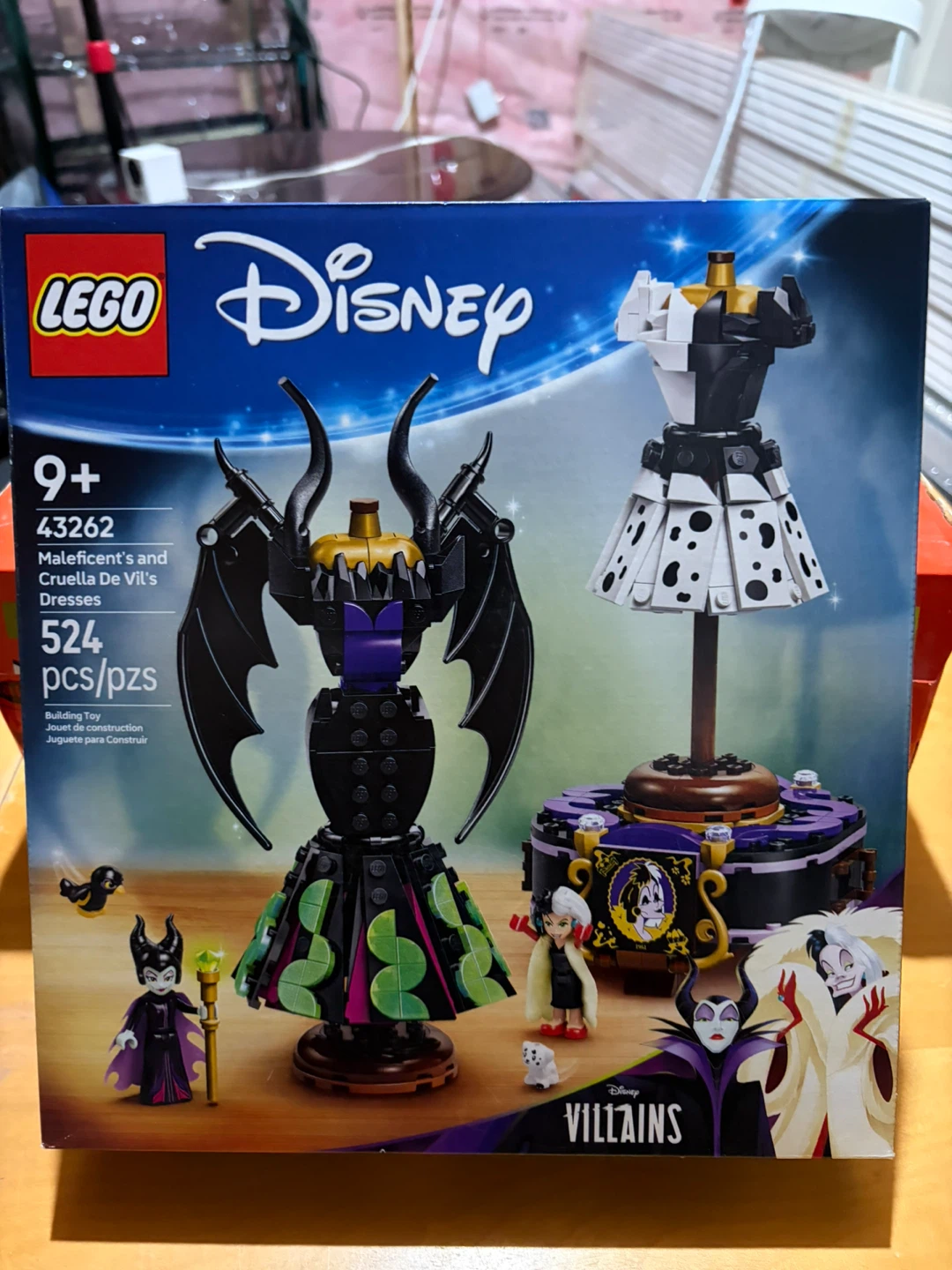 LEGO Disney Maleficent & Cruella De Vil's Dresses 43262