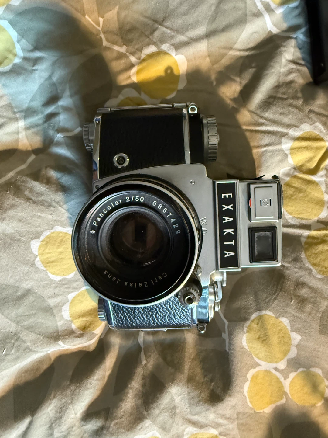 Exakta VX IIb Camera with Carl Zeiss Jena Lens