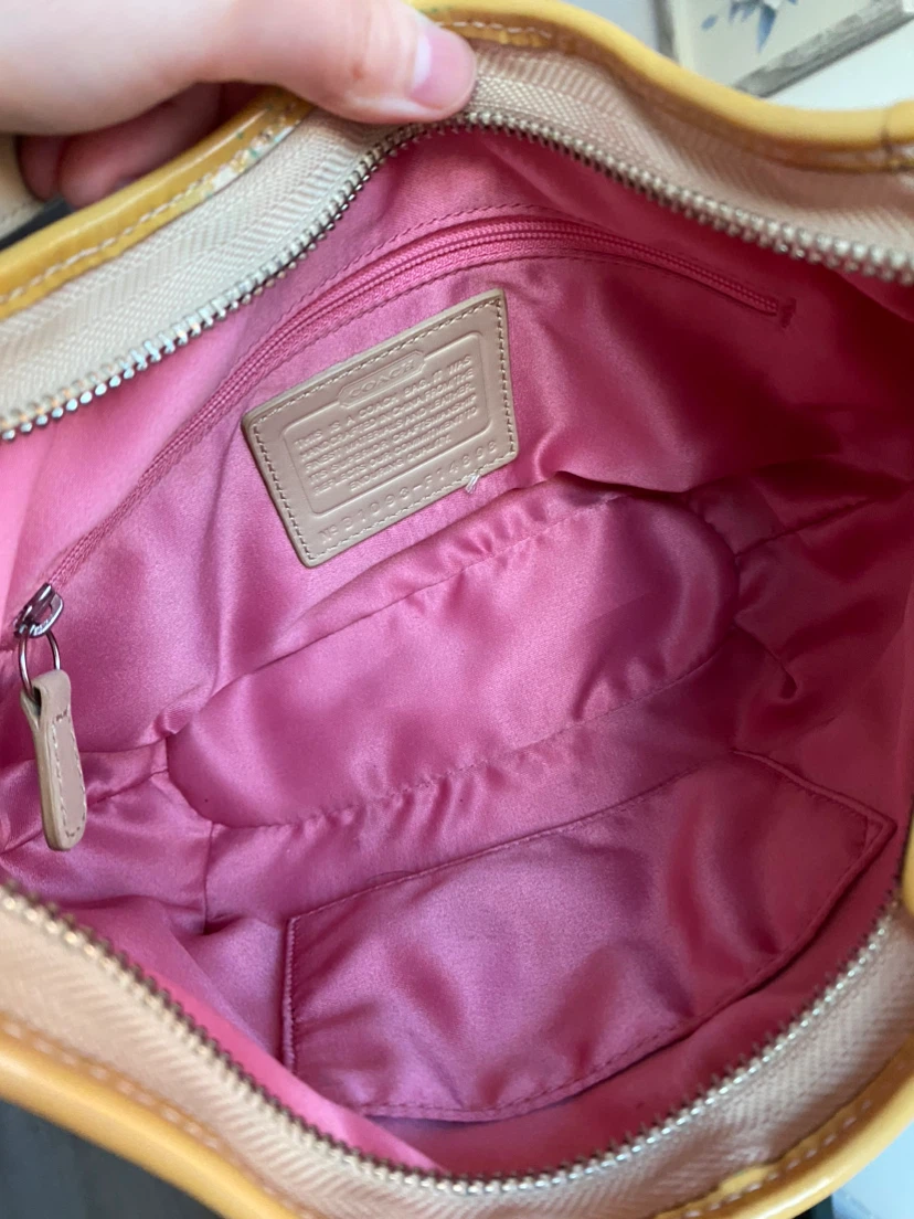 Vintage Coach Pastel Patchwork Shoulder Bag - photo 2
