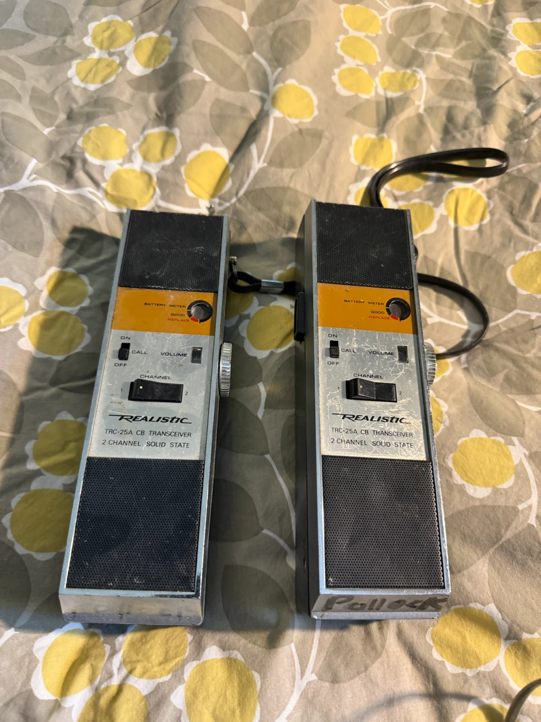 Realistic TRC-25A CB Transceiver Set