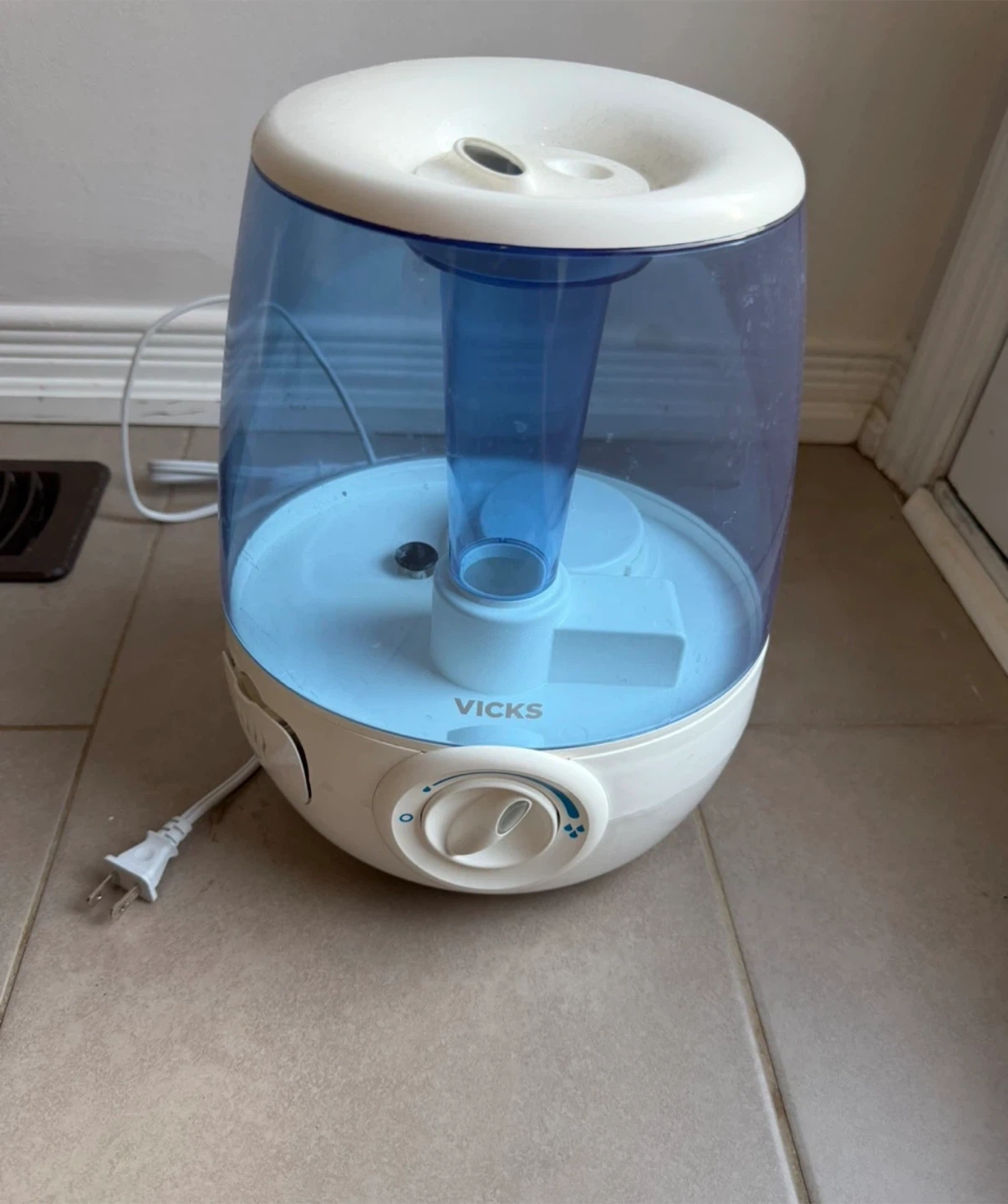Vicks Filter-Free Ultrasonic Cool Mist Humidifier