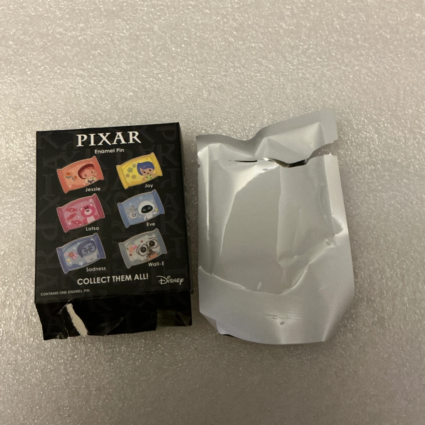 Disney Pixar Blind Box Enamel Pin - photo 3