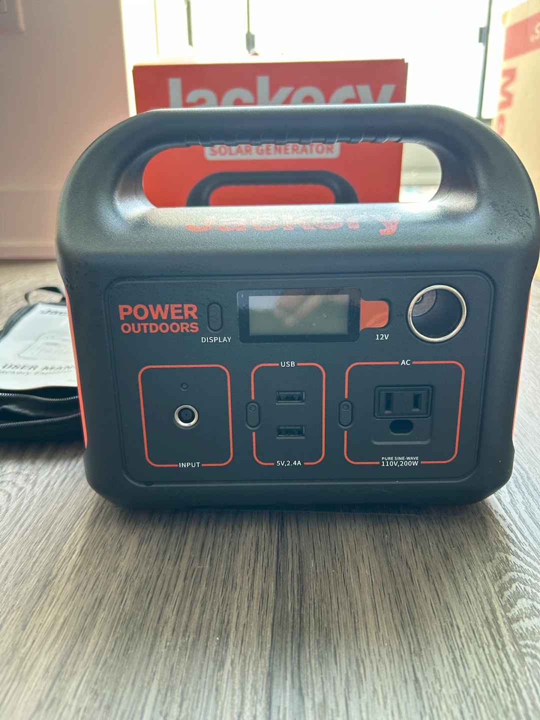 Jackery Portable Power Station (Explorer 290 290Wh) - photo 2