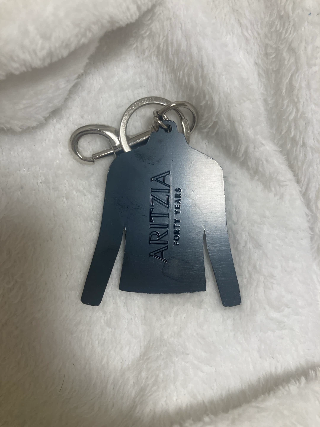 aritizia forty years keychain - photo 2