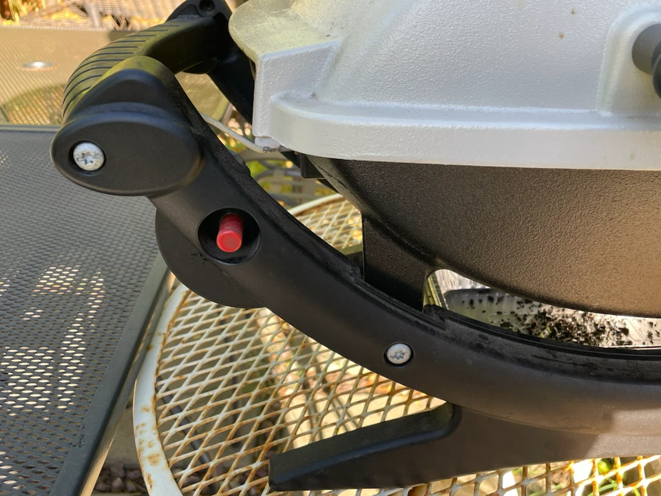 Weber Q100 Portable BBQ - photo 5