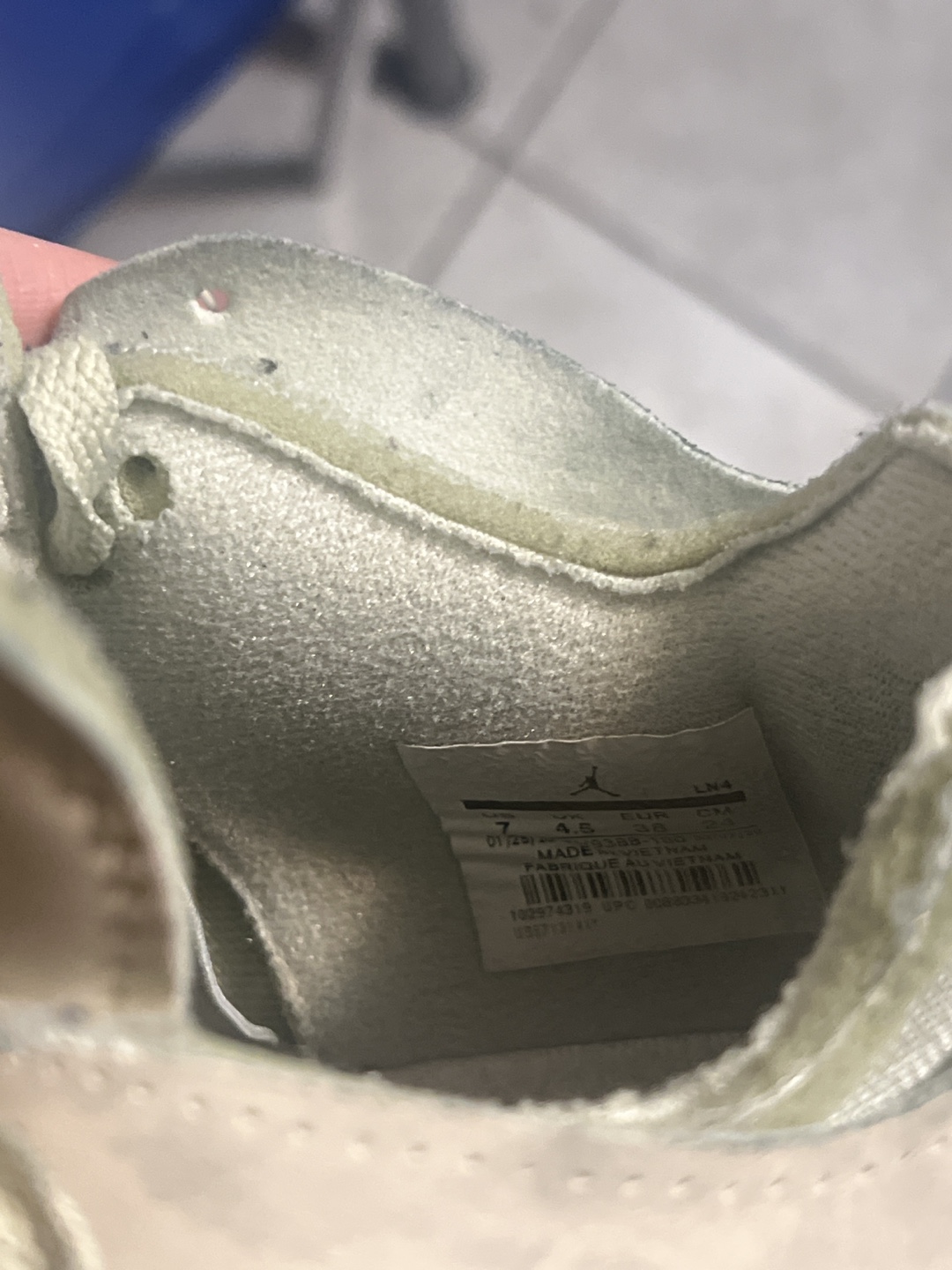 Nike Air Jordan 4 Off-White Sail - photo 4