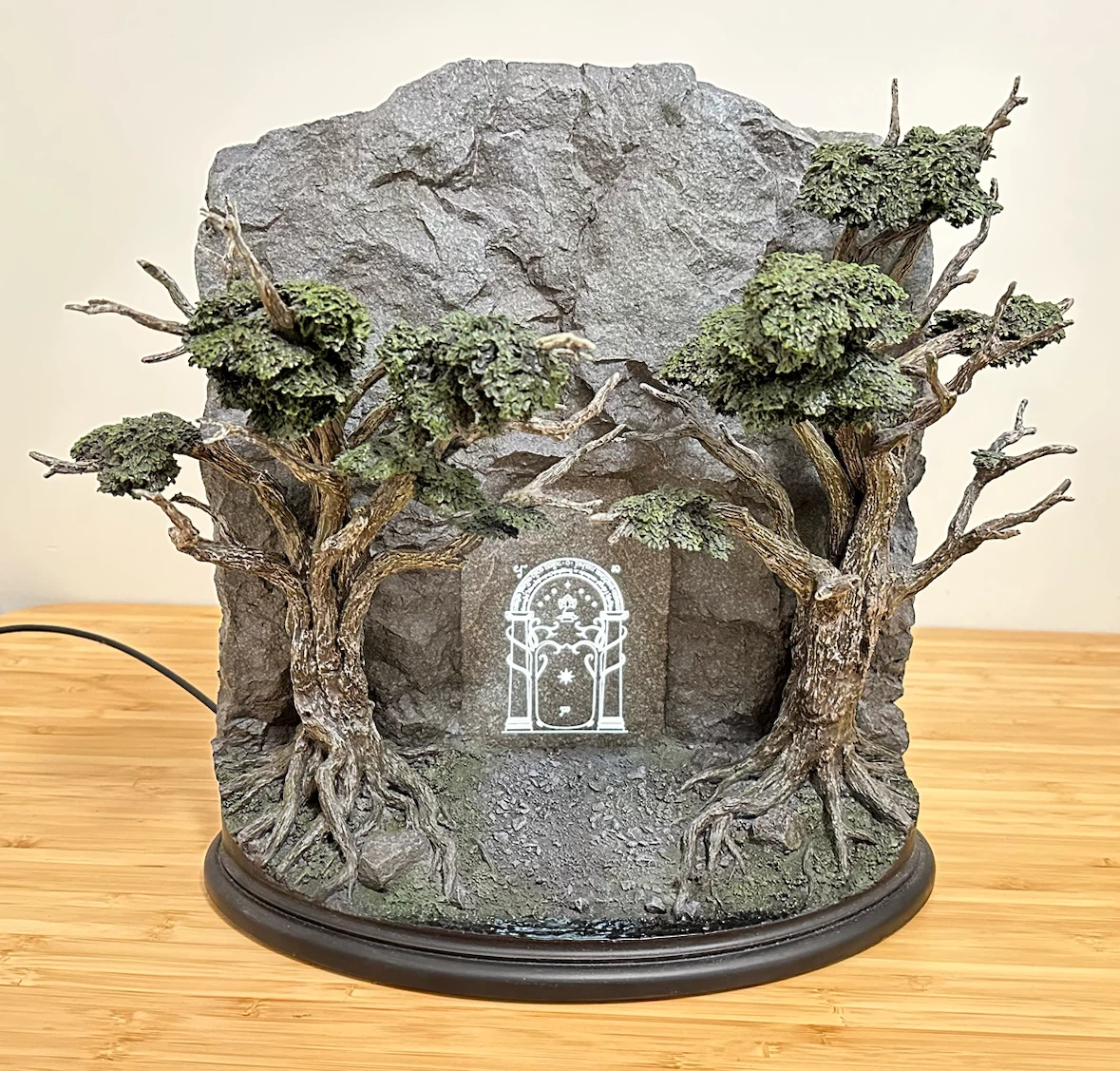 Weta workshop - LOTR The Doors of Durin collectible