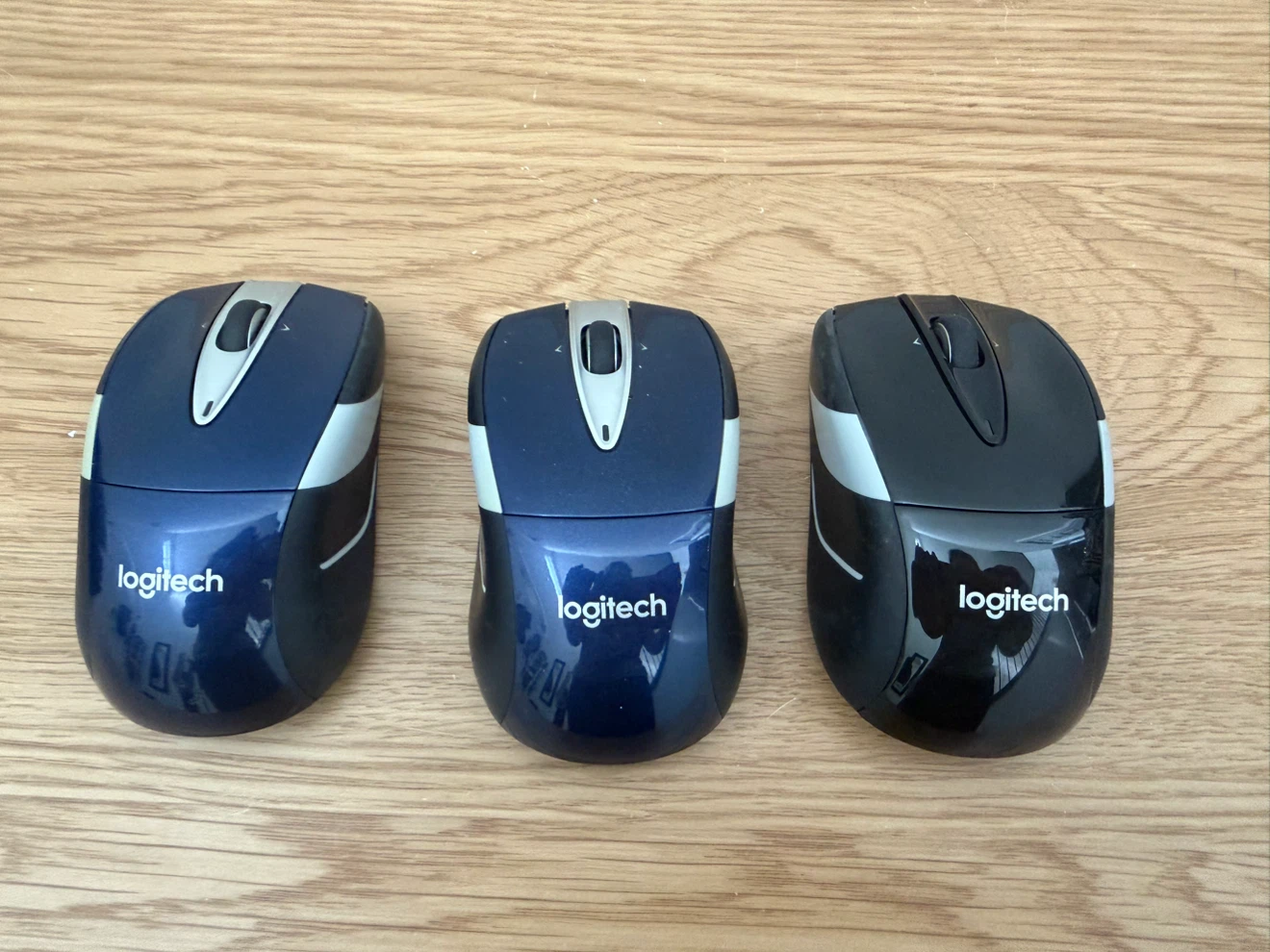 3 Logitech M525 Wireless Mice