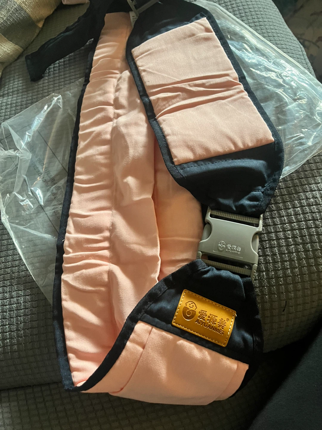 New Aiyuanmei Ergonomic Baby Carrier - photo 4