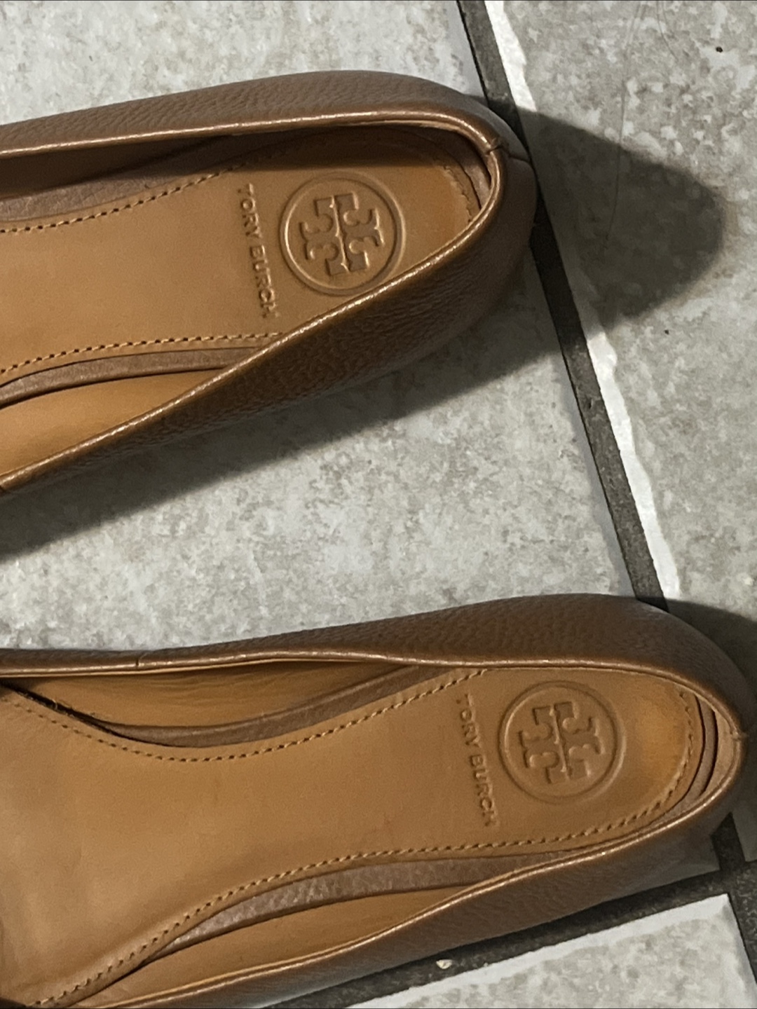 Tory Burch brown leather ballet flats - photo 2