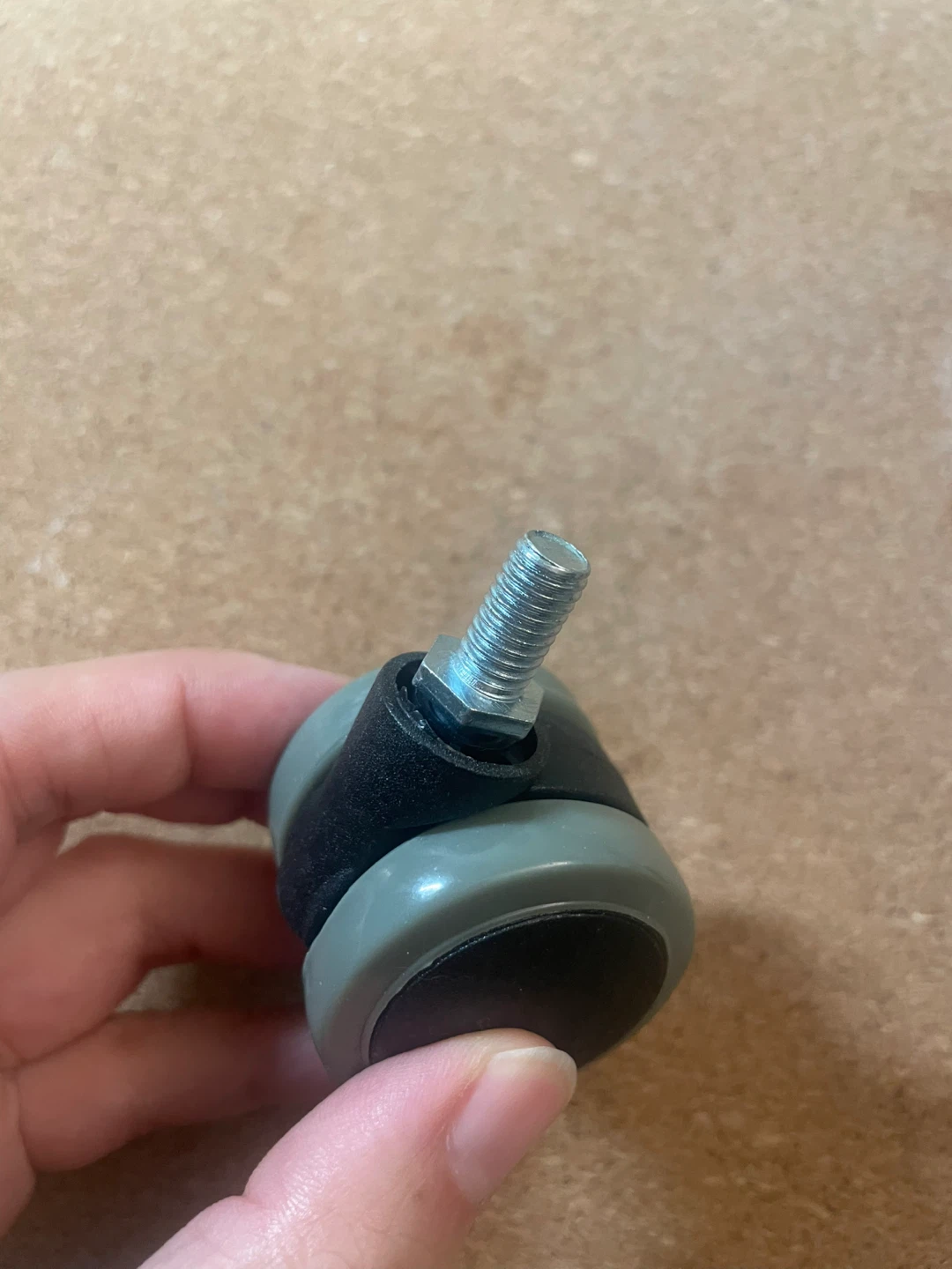 Set of 4 Threaded Stem Casters - photo 5
