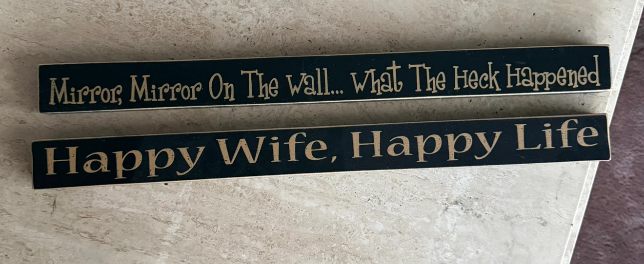 Set of 2 Decorative Wooden Signs