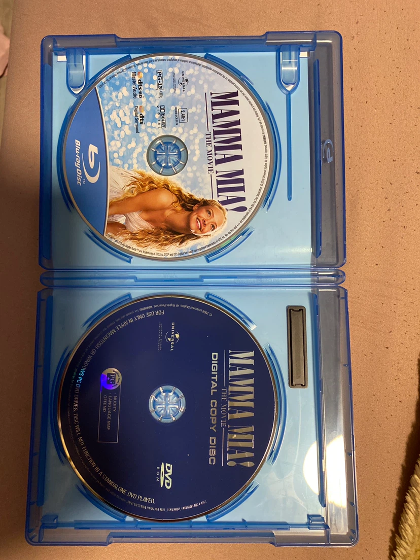 Mamma Mia! The Movie Blu-ray - photo 2