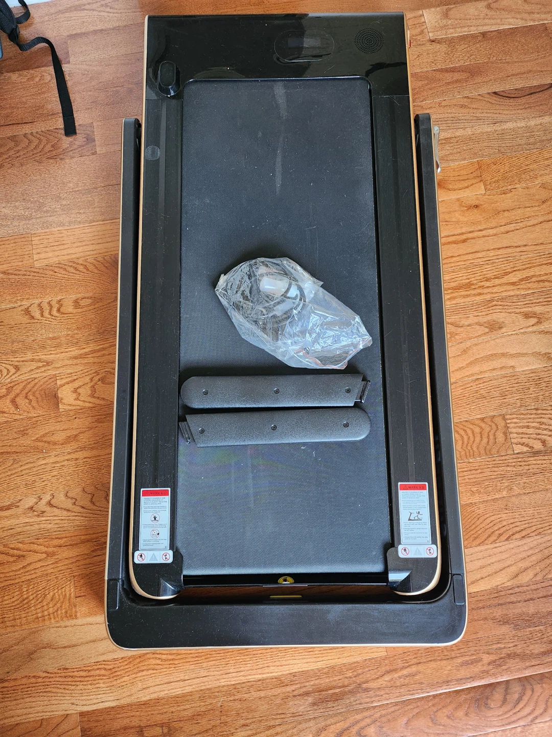 SuperFit Folding Treadmill barely used it - photo 3