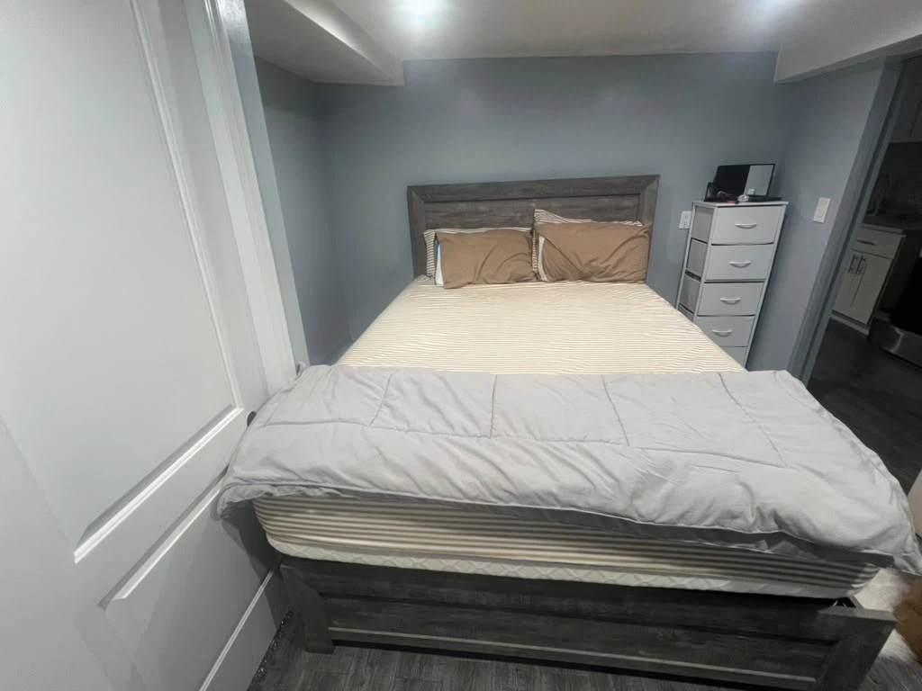 Rustic Wood Bed Frame - photo 2