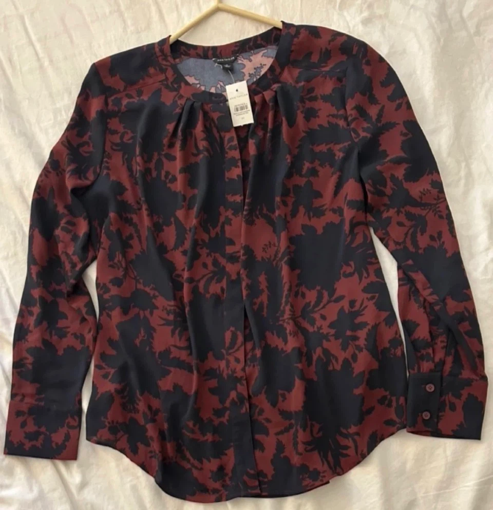 Ann Taylor floral blouse - photo 2