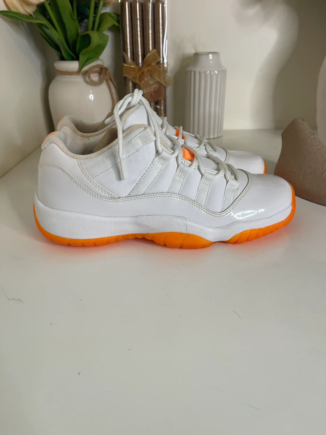 Air Jordan 11 Low White and Orange - photo 2