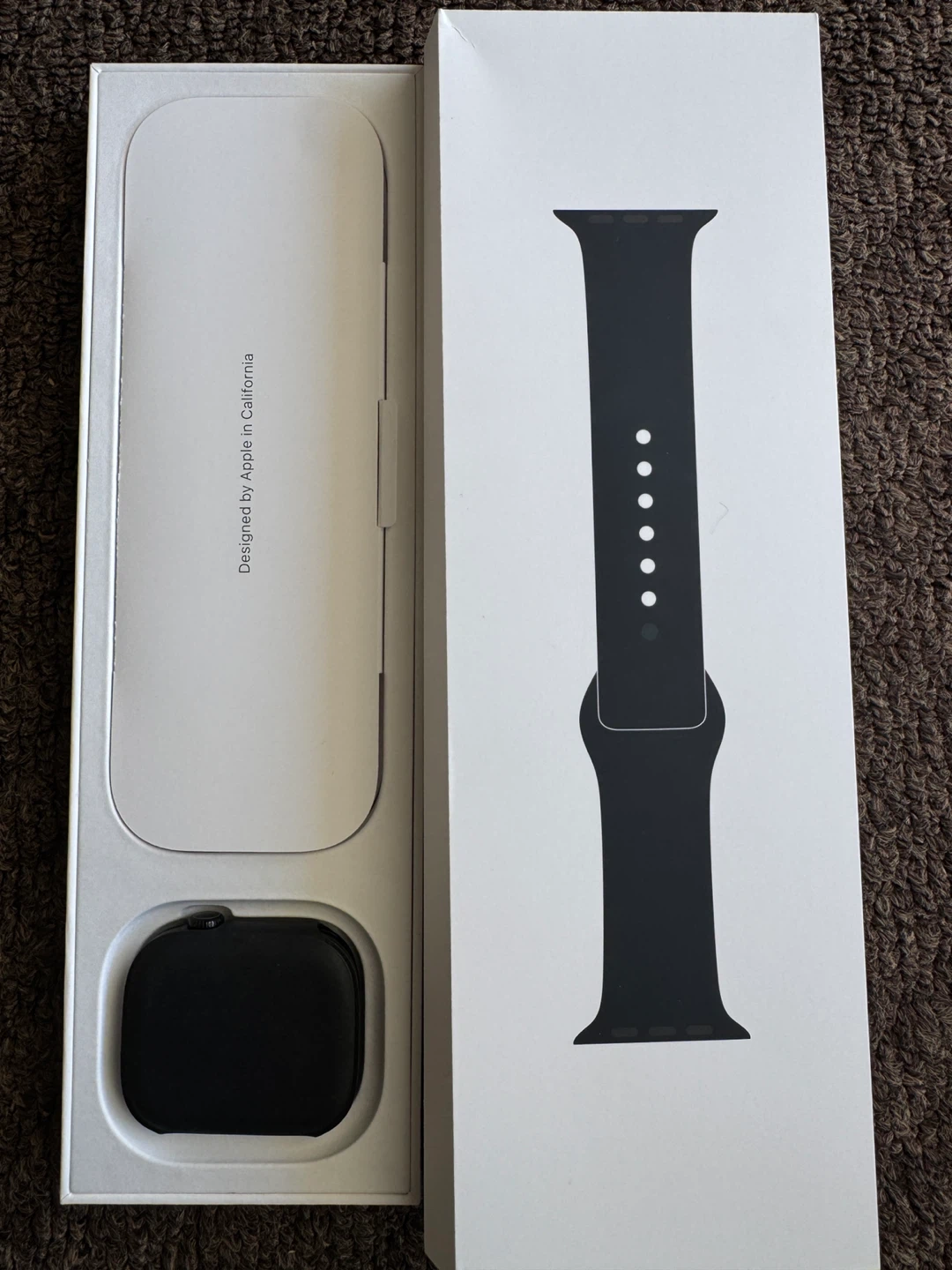 Apple Watch 11 Black titanium