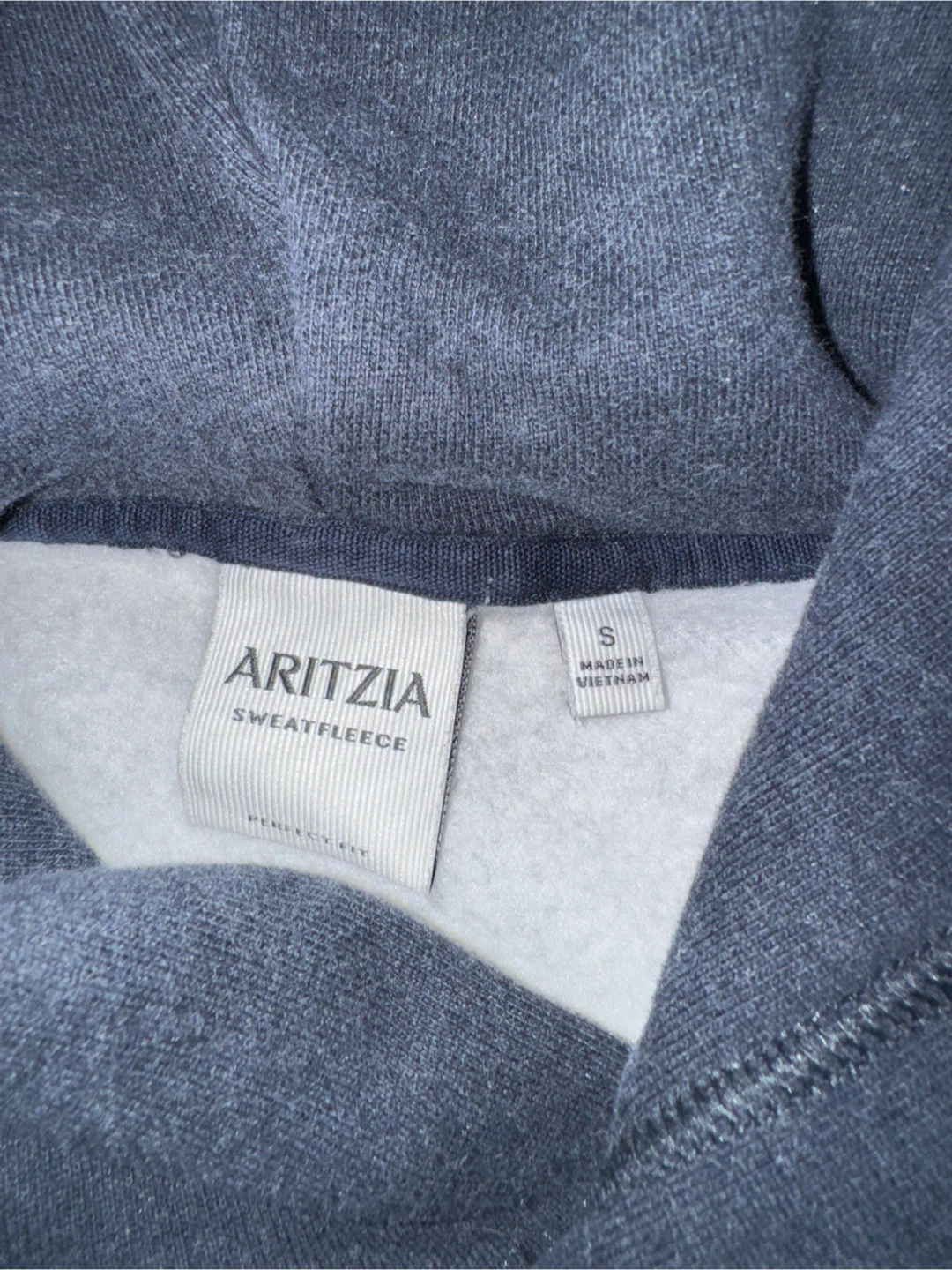 Aritzia Sweatfleece Hoodie - photo 2