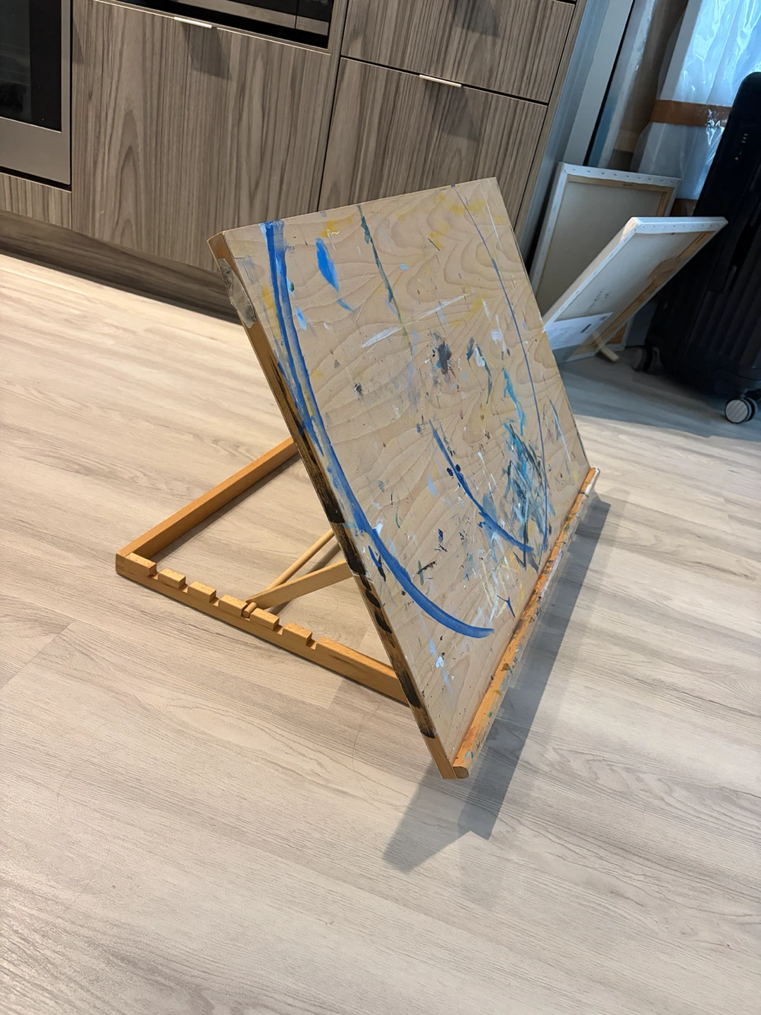 Easel