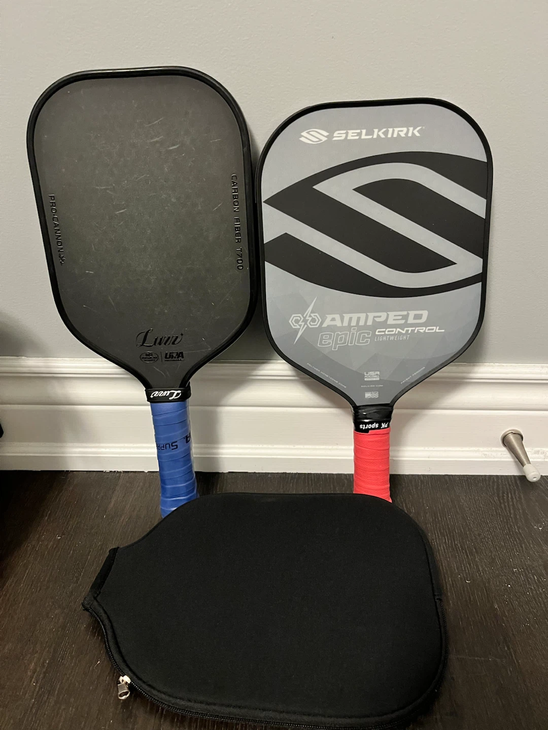 Pickleball Set – 2 Paddles, Bag, Protective Glasses etc. - photo 4