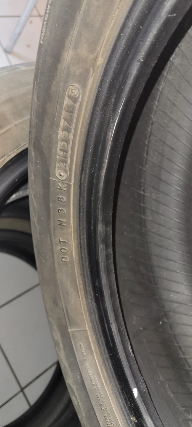 Set of 4 Toyo Proxes Tires P205/55R16 - photo 5