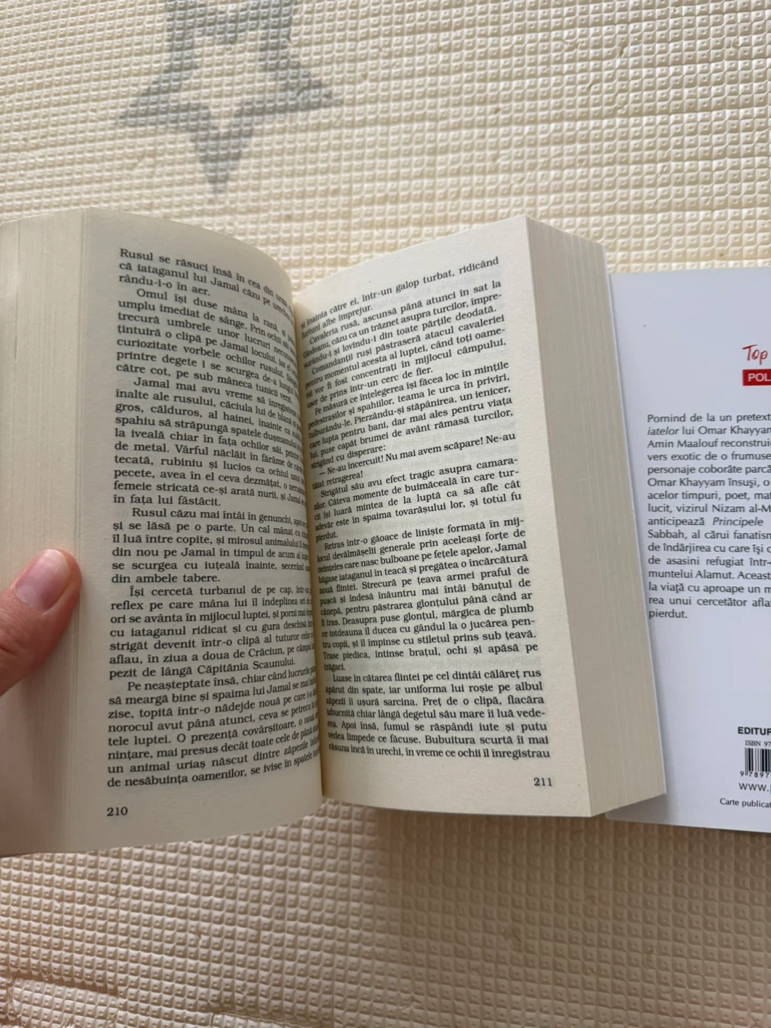 Two Romanian Language Novels: Antonescu and Maalouf - photo 3