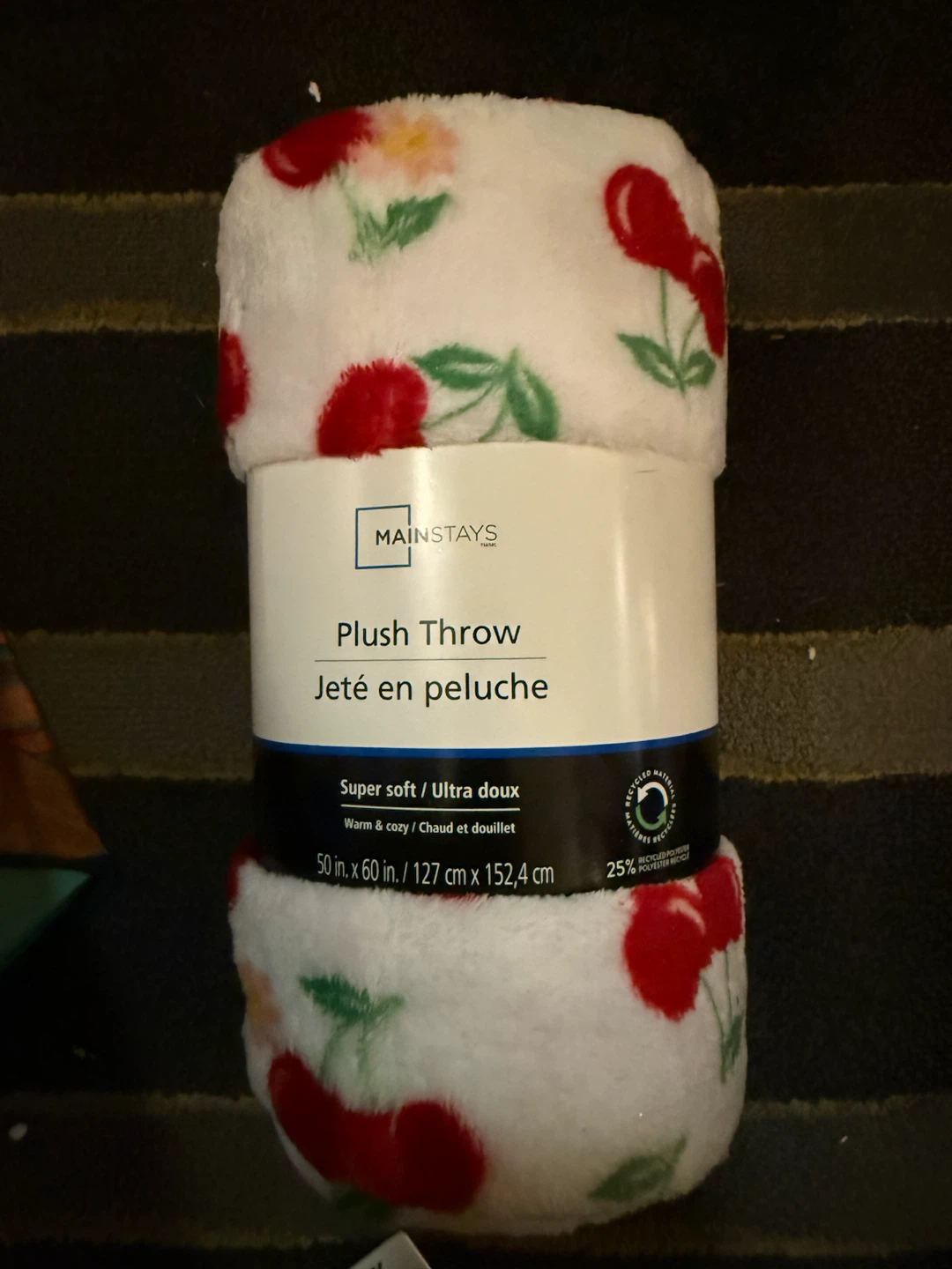 Mainstays Cherry Print Plush Throw