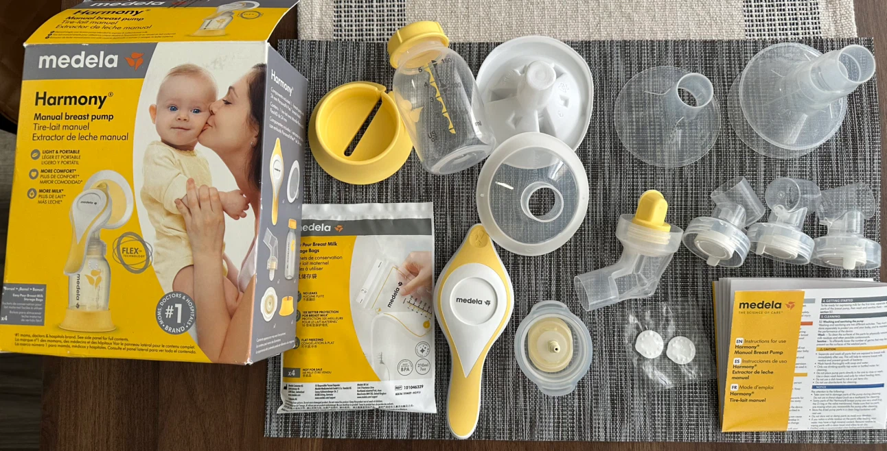 Medela Harmony Manual Breast Pump Set