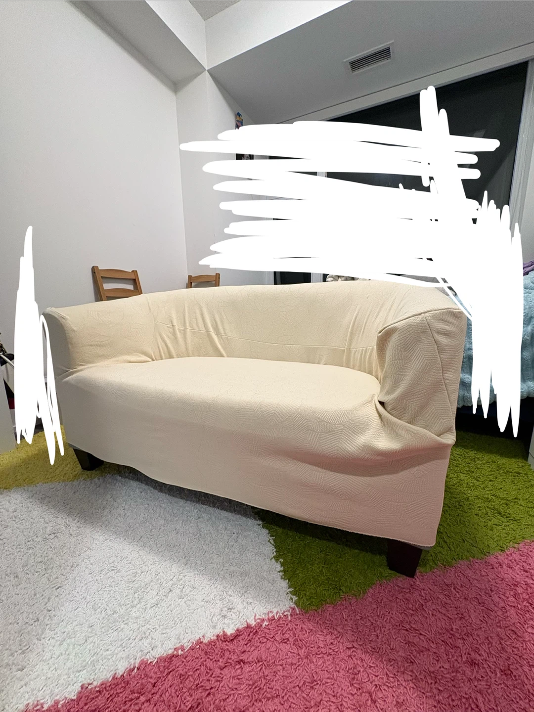 Tufted light blue loveseat - photo 3