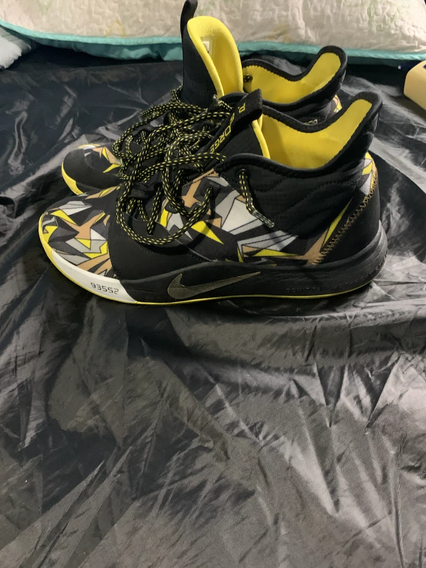 Nike Paul George Basketball Shoes - photo 2
