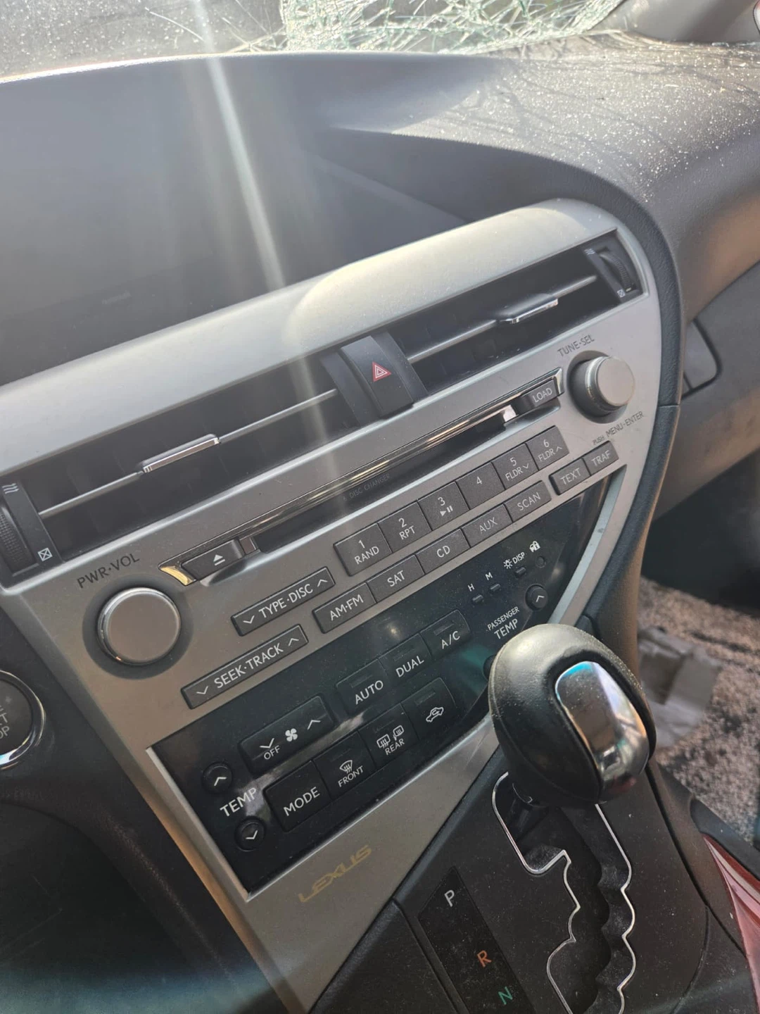Radio - 2010 Lexus RX350