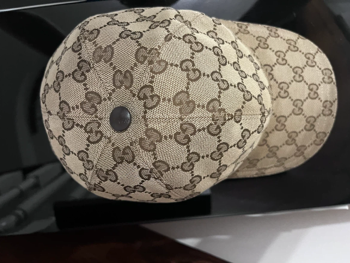 Authentic Gucci GG Canvas Web Baseball Hat - Excellent Condition - photo 2