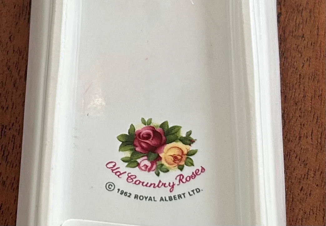 Royal Albert Old Country Roses JOY Wall Art Dish Set - photo 4