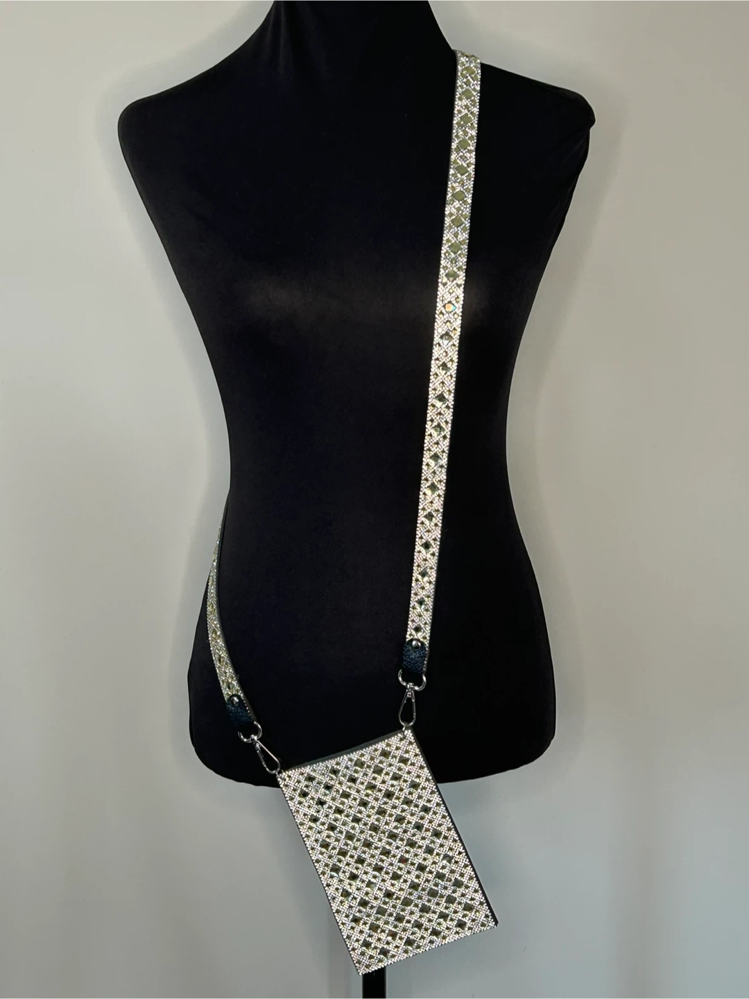 Rhinestone Crossbody Phone Pouch NEW!