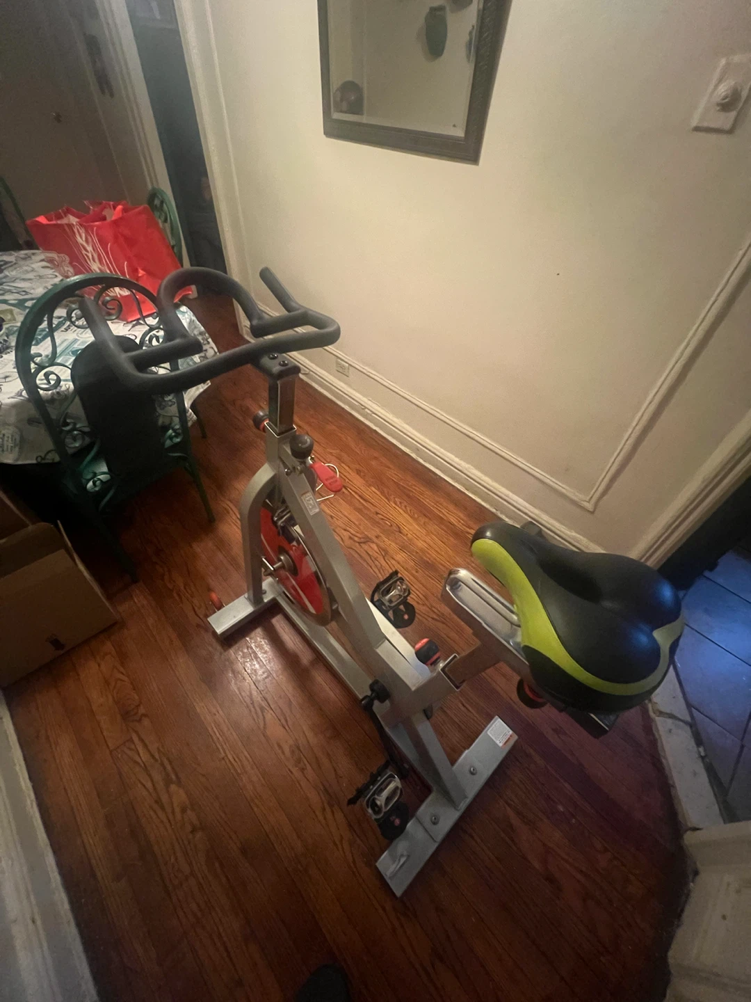 Sunny Health & Fitness Stationary Bike - photo 2