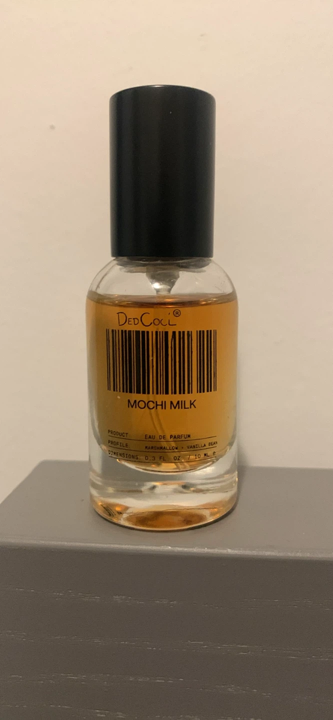 Dedcool: Mochi Milk Travel Size
