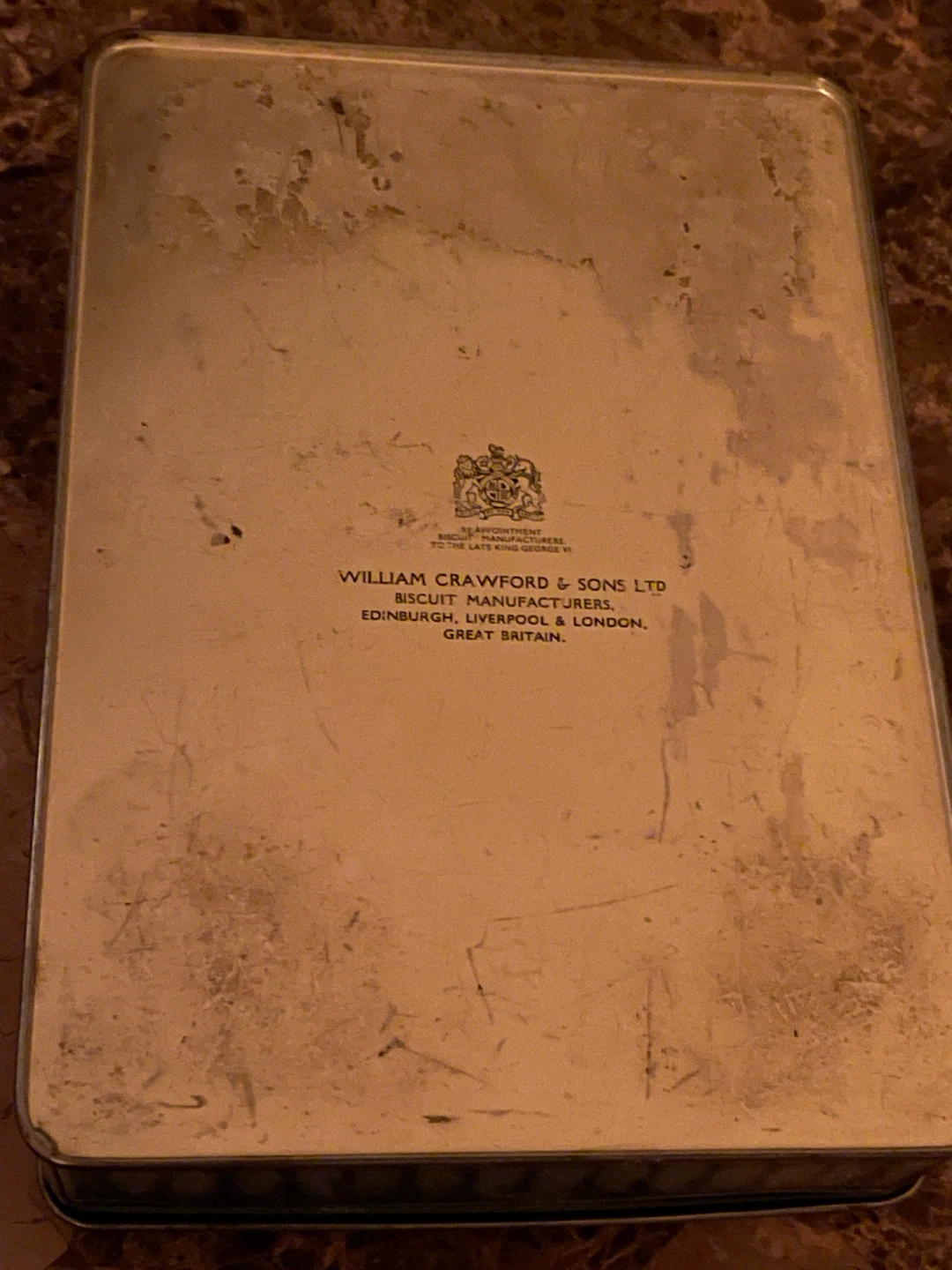 Antique Cookie Tin - photo 2