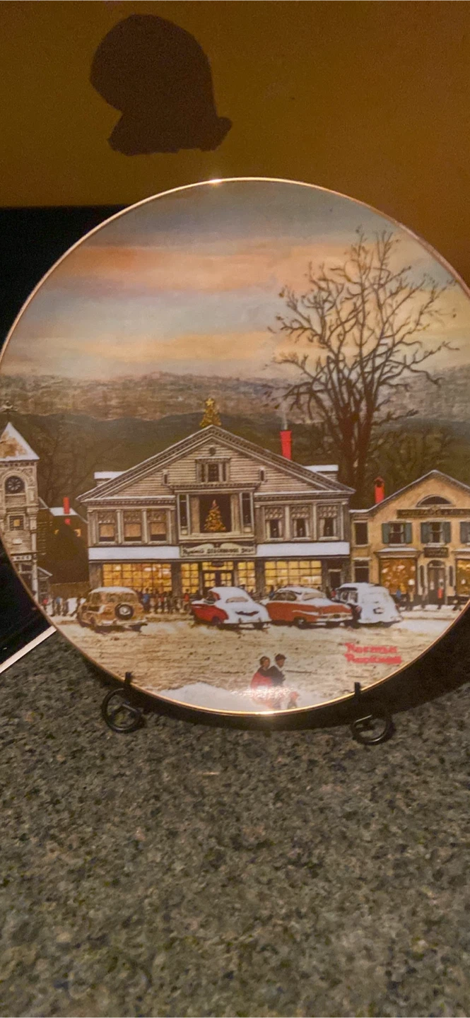 Norman Rockwell Stockbridge in Winter Collector Plate - photo 3