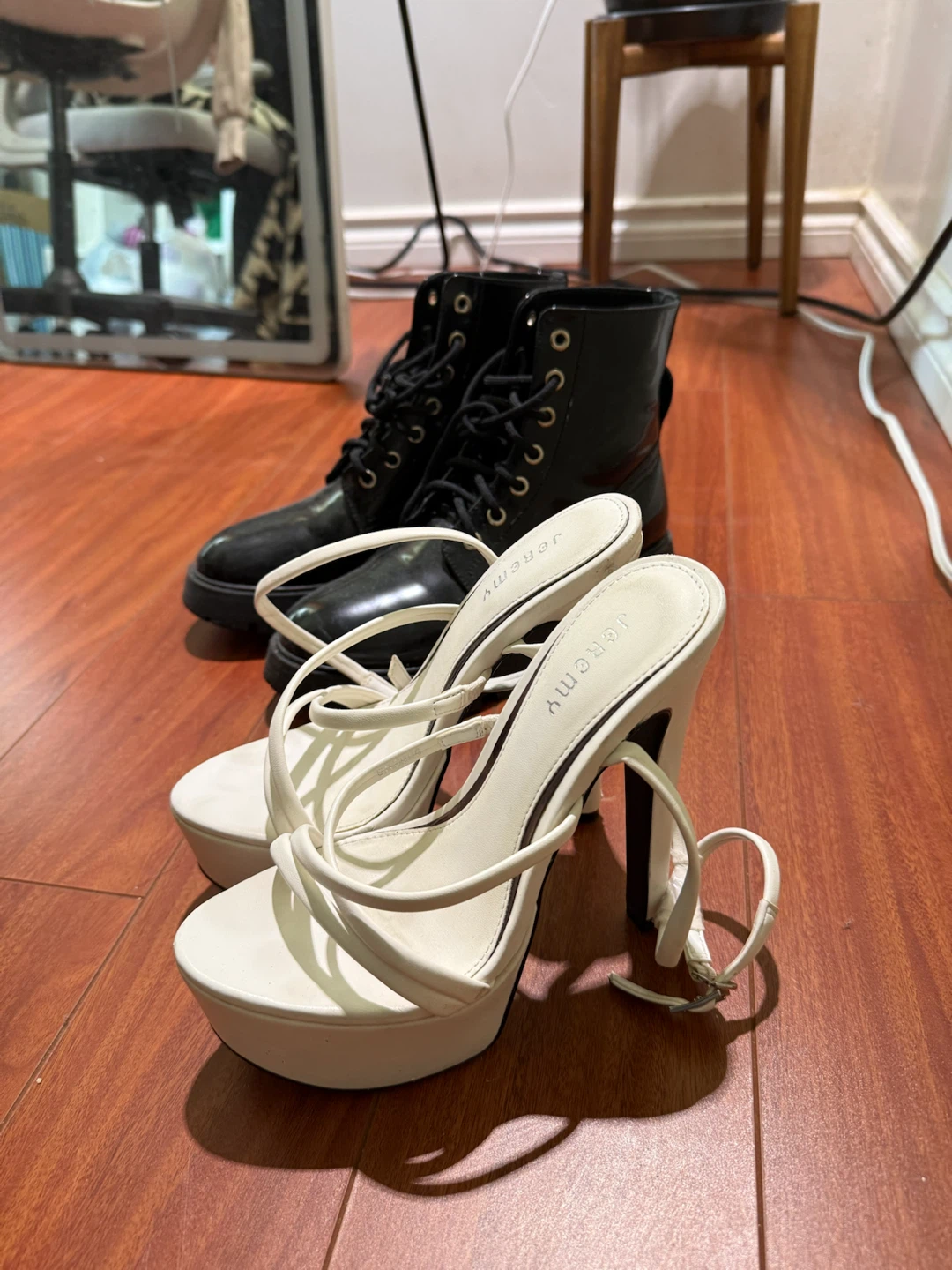 Bundle shoes