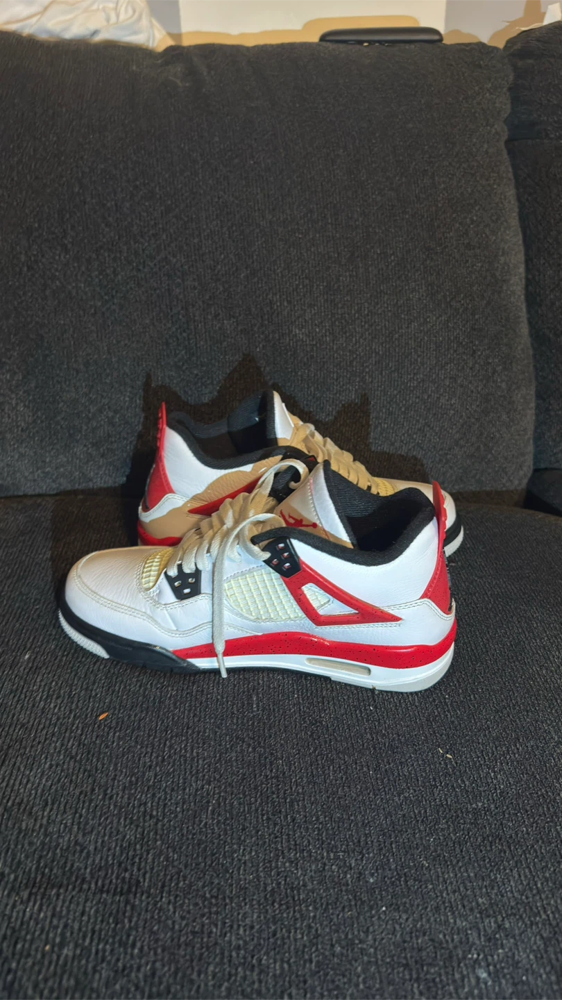 Air Jordan 4 Retro White Red - photo 2