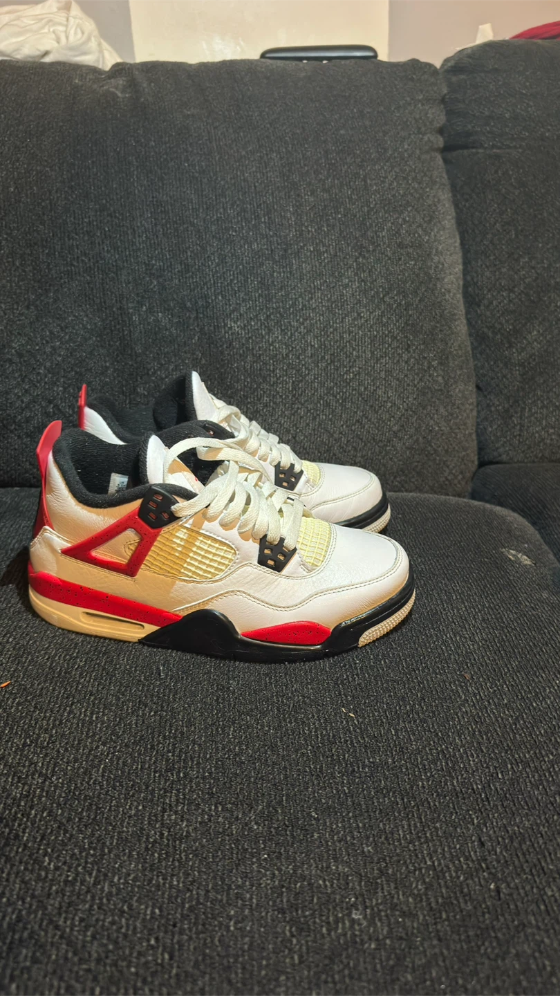 Air Jordan 4 Retro White Red - photo 5