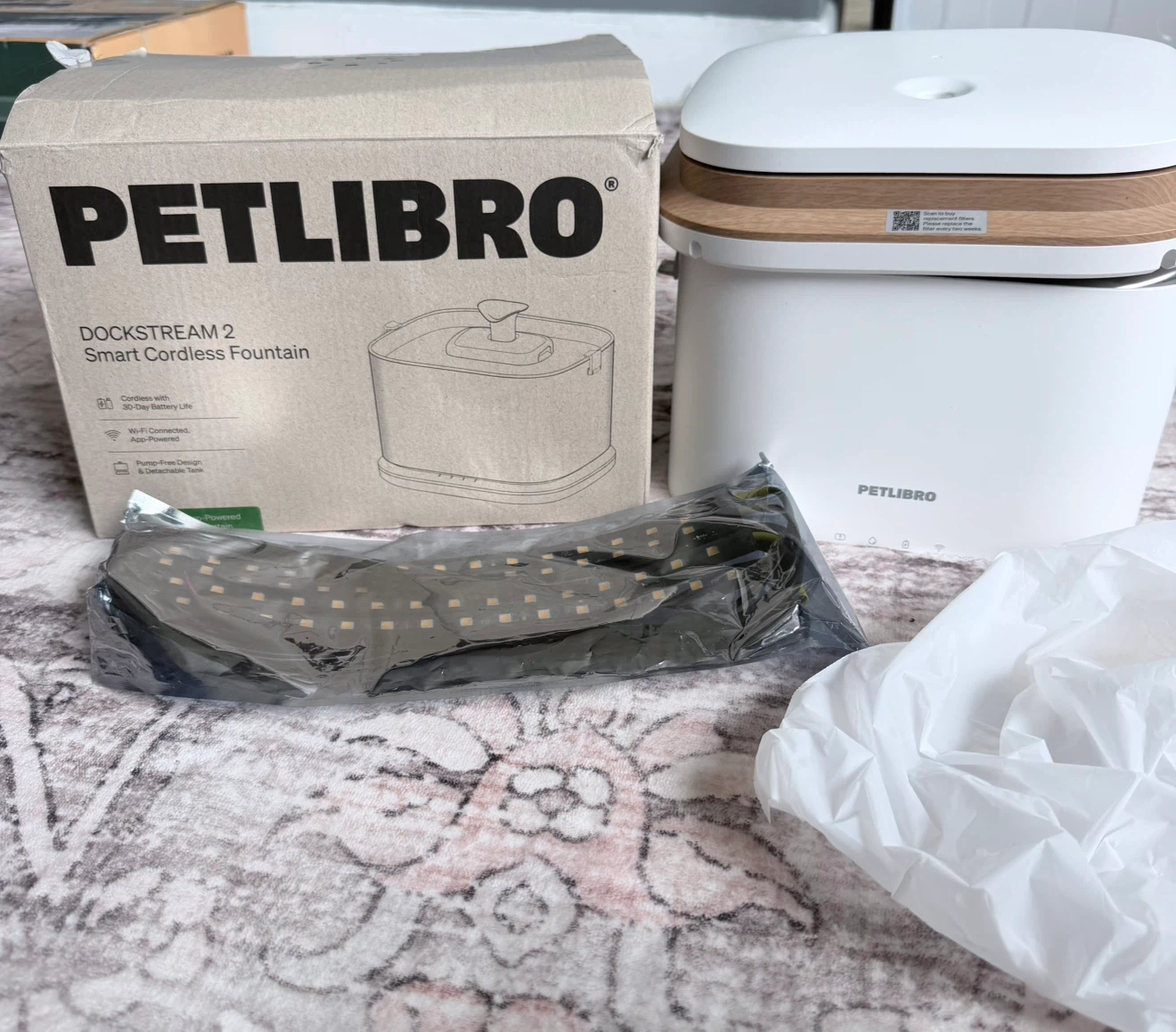 Petlibro Dockstream 2 Smart Cordless Fountain - photo 2
