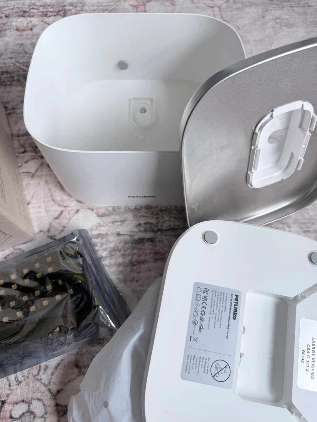 Petlibro Dockstream 2 Smart Cordless Fountain - photo 3
