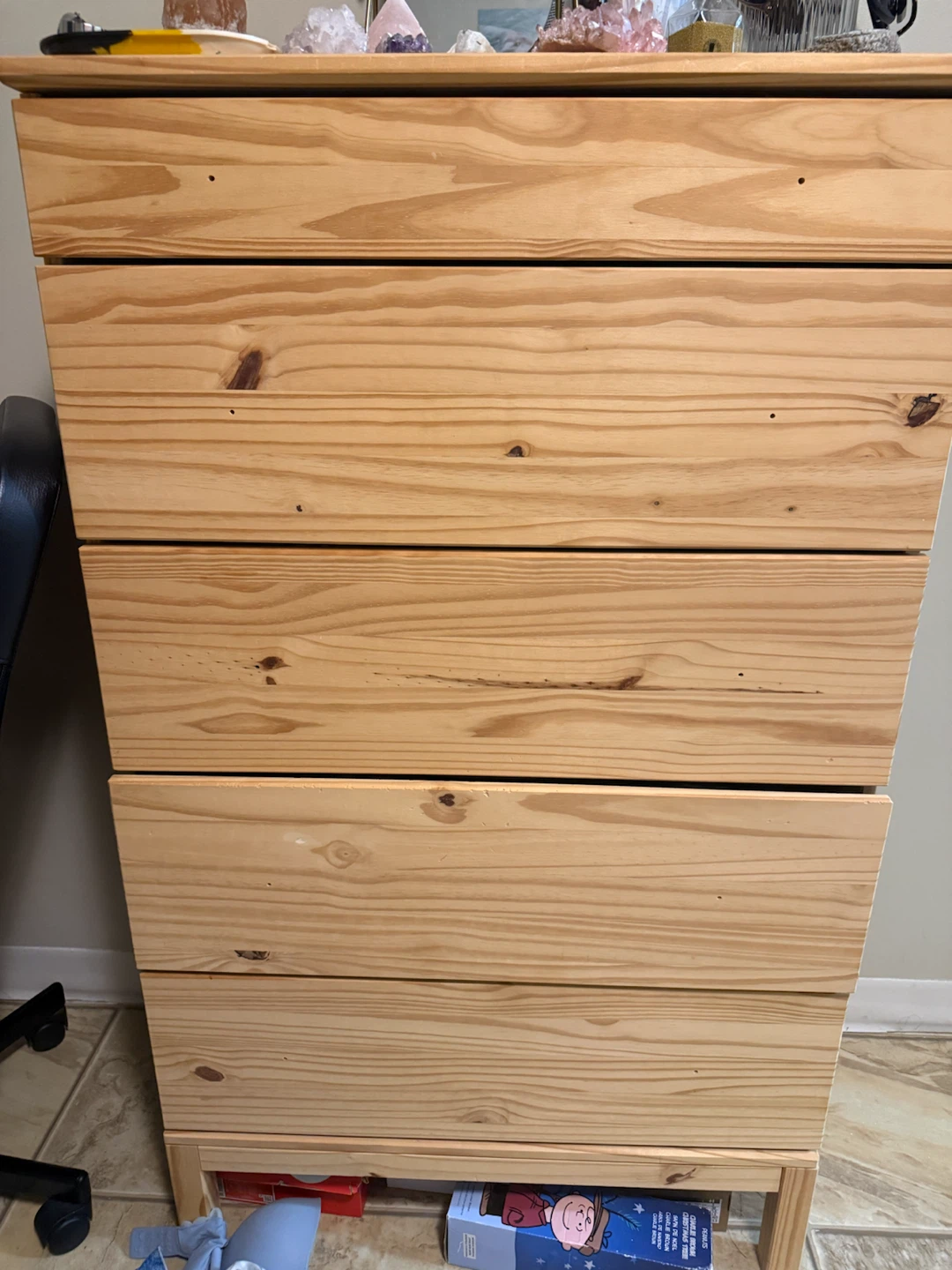 Solid Wood 4-Drawer plus one half drawer Dresser - photo 2