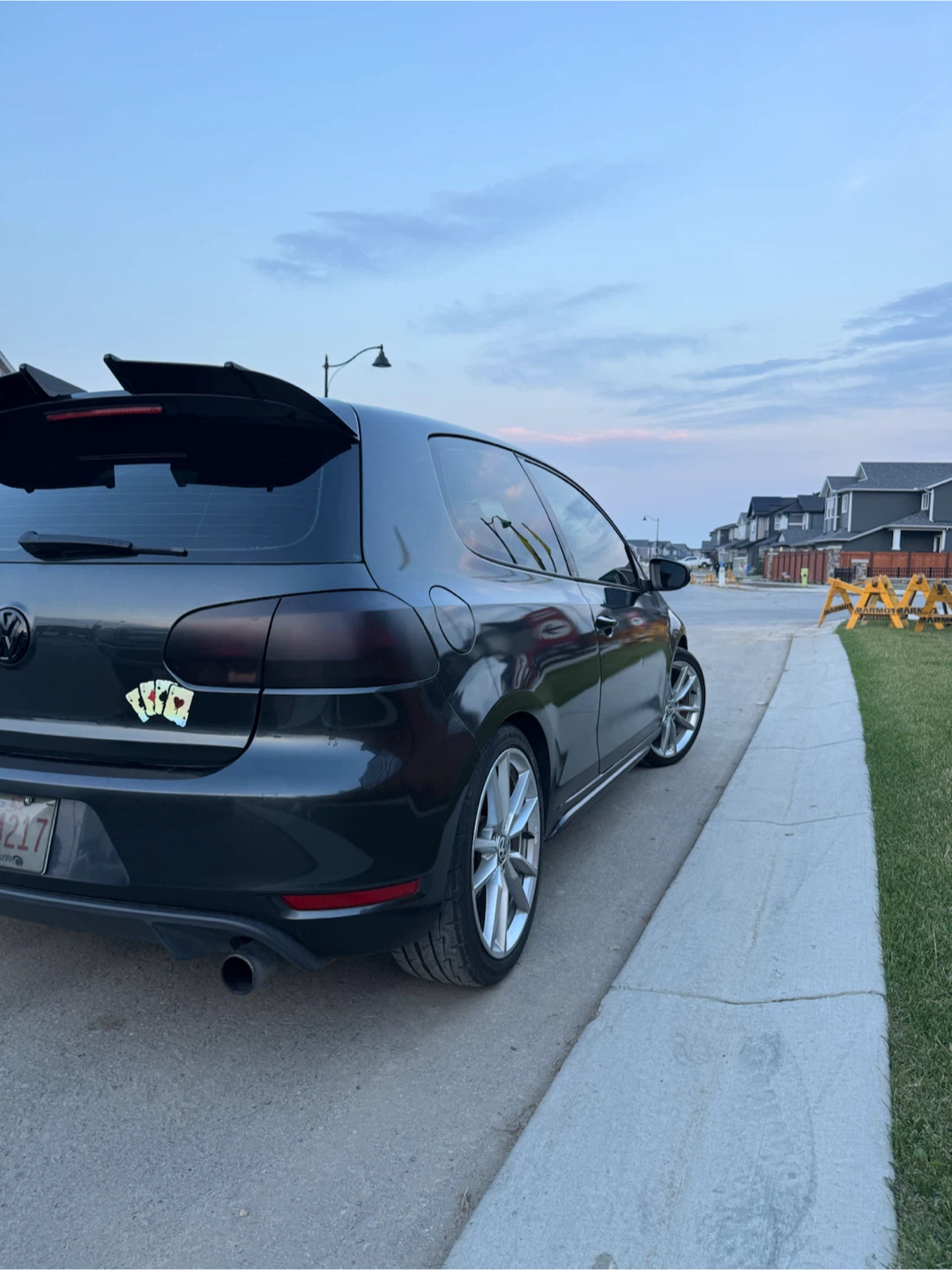 Volkswagen Golf GTI 2-Door Hatchback - photo 5
