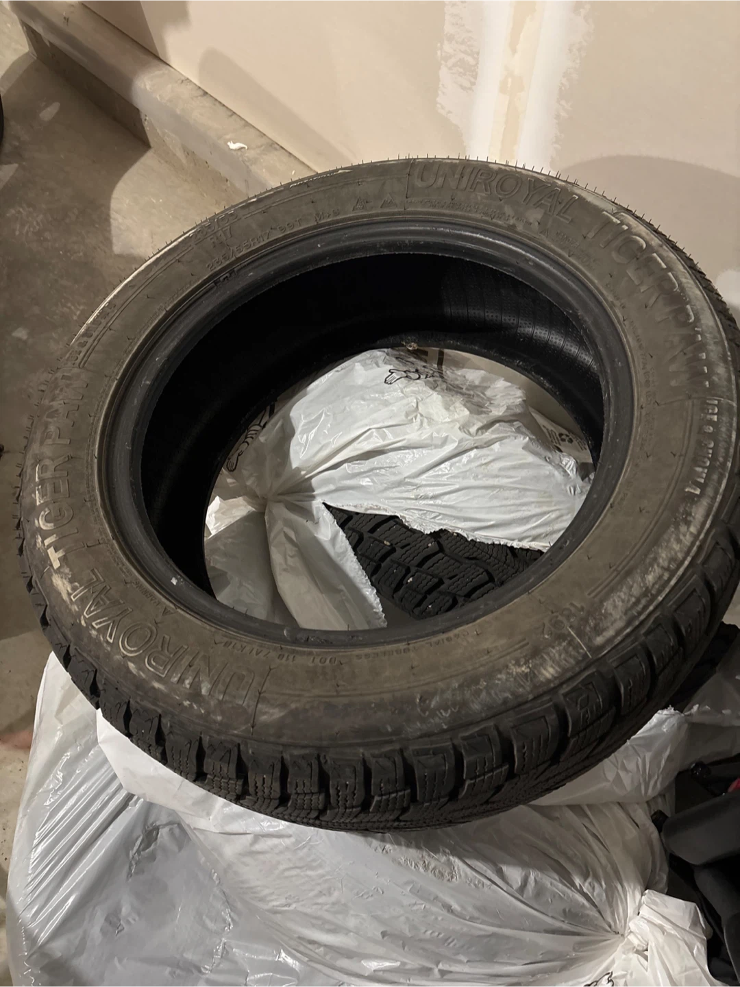 4 Uniroyal Tiger Paw Winter Tires - 235/55R17 99T