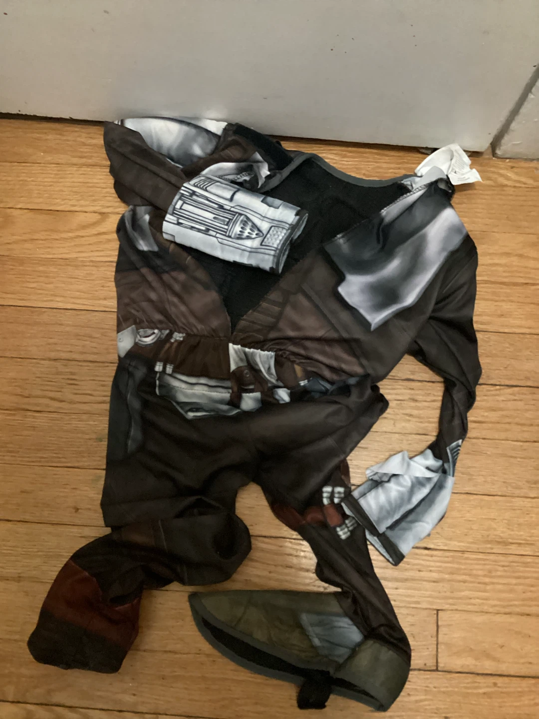 Star Wars The Mandalorian Costume size small kids - photo 2