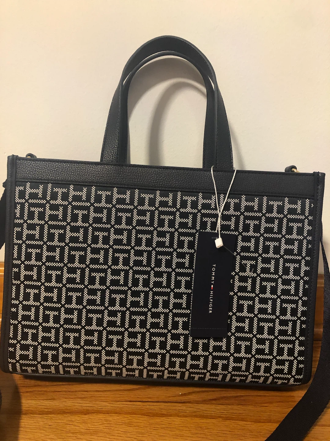 Tommy Hilfiger Monogram Tote Bag - photo 2