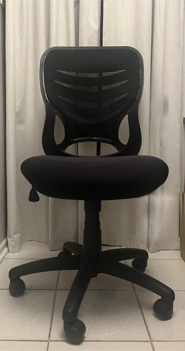 Black Mesh Office Task Chair
